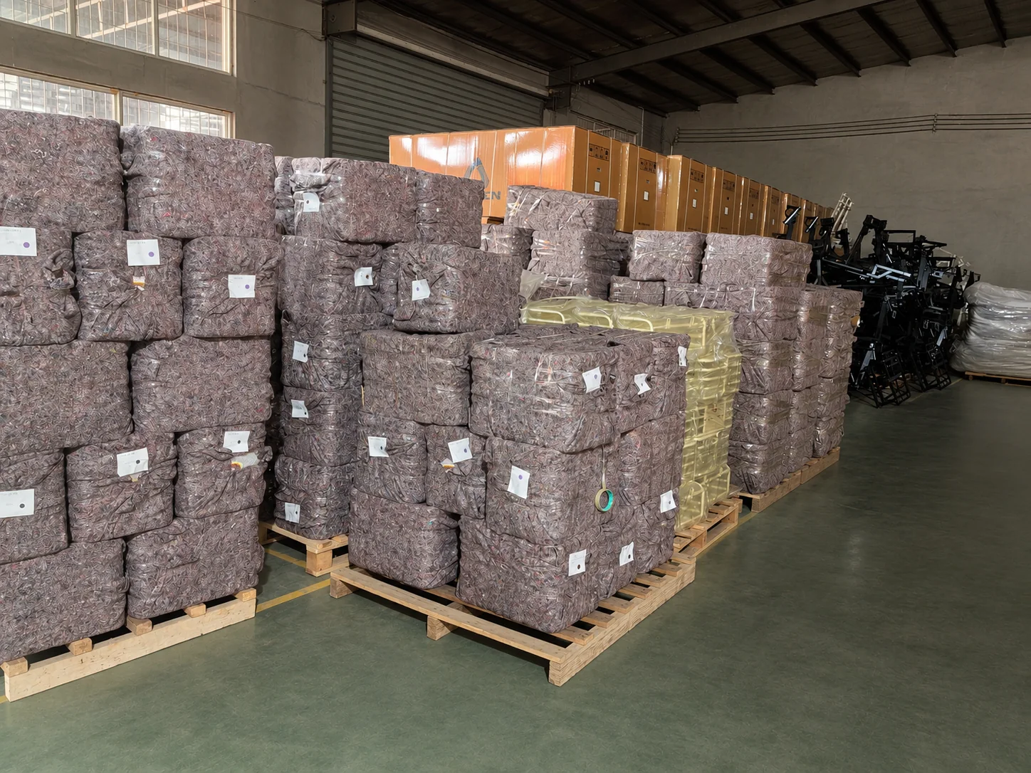 Protected electric tricycle components and export packaging prepared for shipment